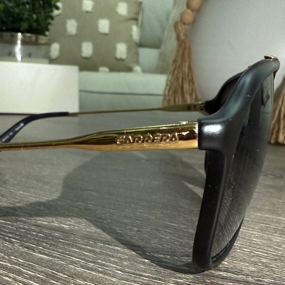 Carrera Black and Gold Sunglasses. - Picture 9 of 10